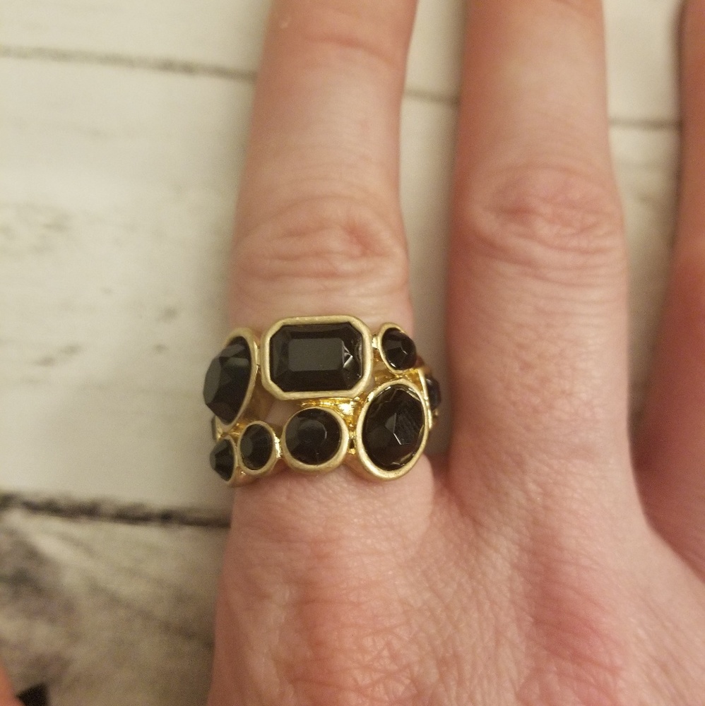 Gold various size and shape black gem ring. Nwt